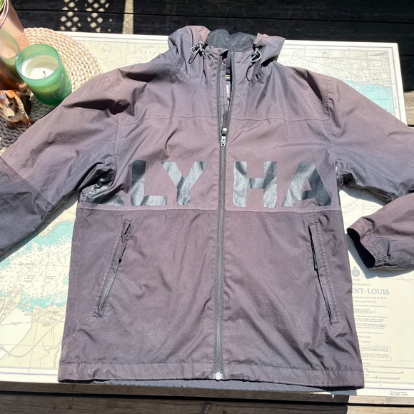 Helly Hansen Grey Spellout Rain Jacket - Picture 2 of 6